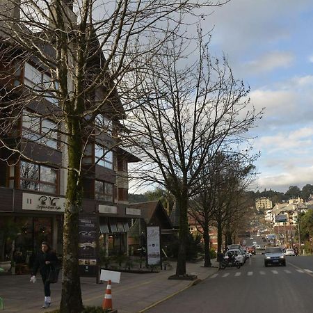 400 Metros, Rua Coberta Centro - Valle Dell Acqua Грамаду Экстерьер фото